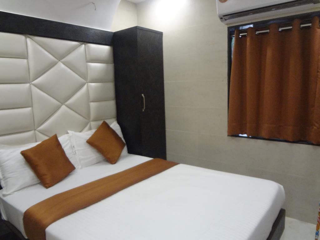 Hotel Karishma Mumbai Ngoại thất bức ảnh