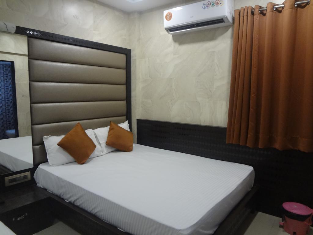 Hotel Karishma Mumbai Ngoại thất bức ảnh