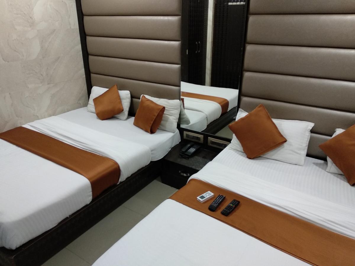 Hotel Karishma Mumbai Ngoại thất bức ảnh
